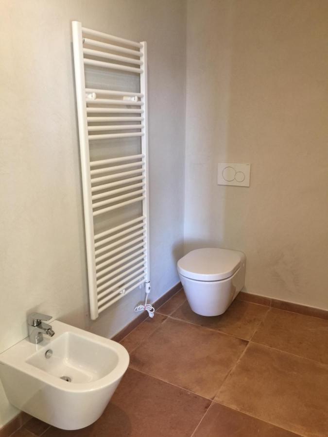King Room Roll Shower Disability Access
